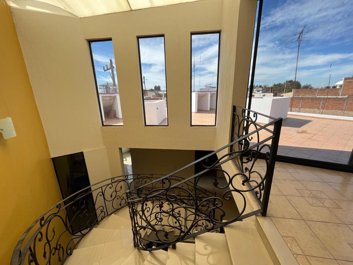 Villa Beautiful Private House In The Downtown With 3 Floors Tepatitlan Exterior foto